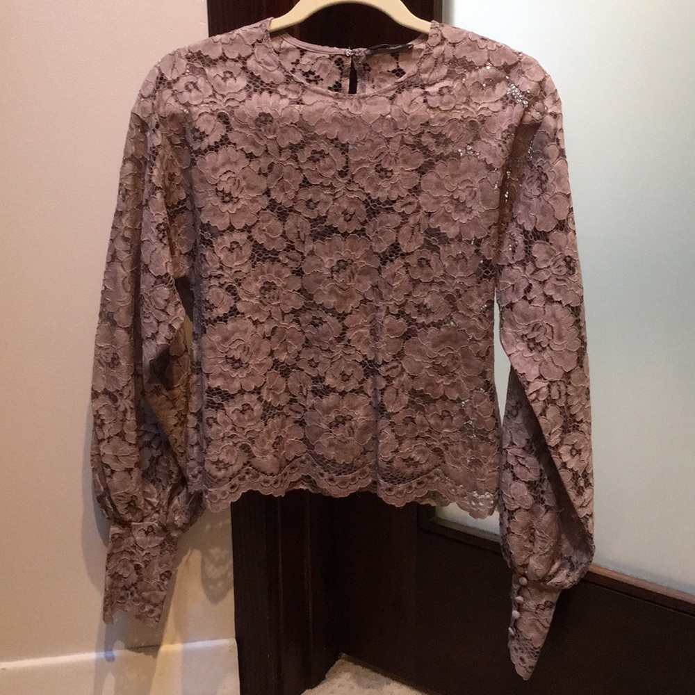 Brand new Zara lace top
